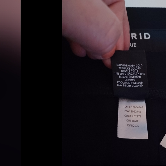 NWT Torrid Pixie Pant sz 2short - Picture 10 of 10